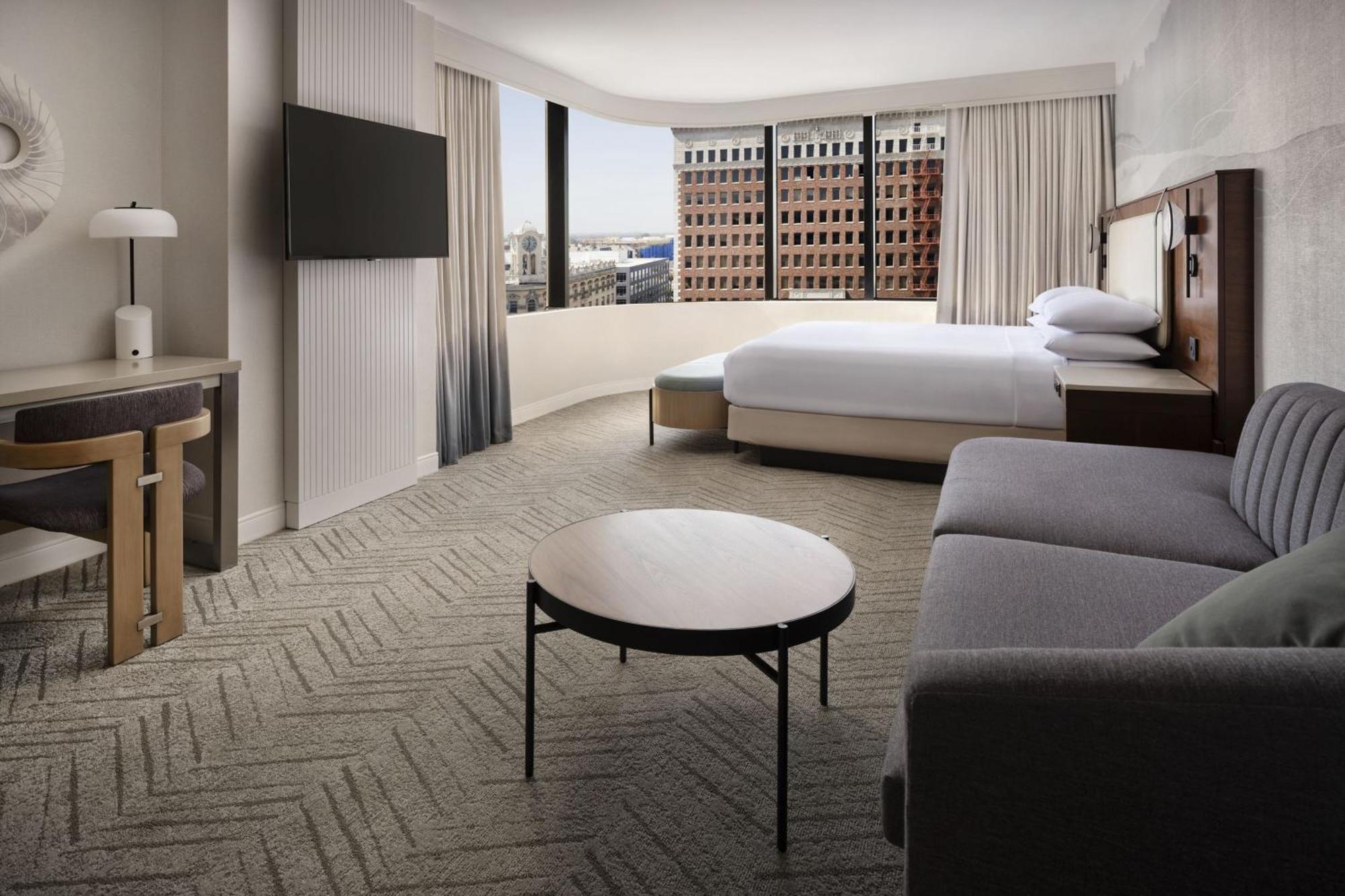 Marriott Long Beach Downtown Exterior photo
