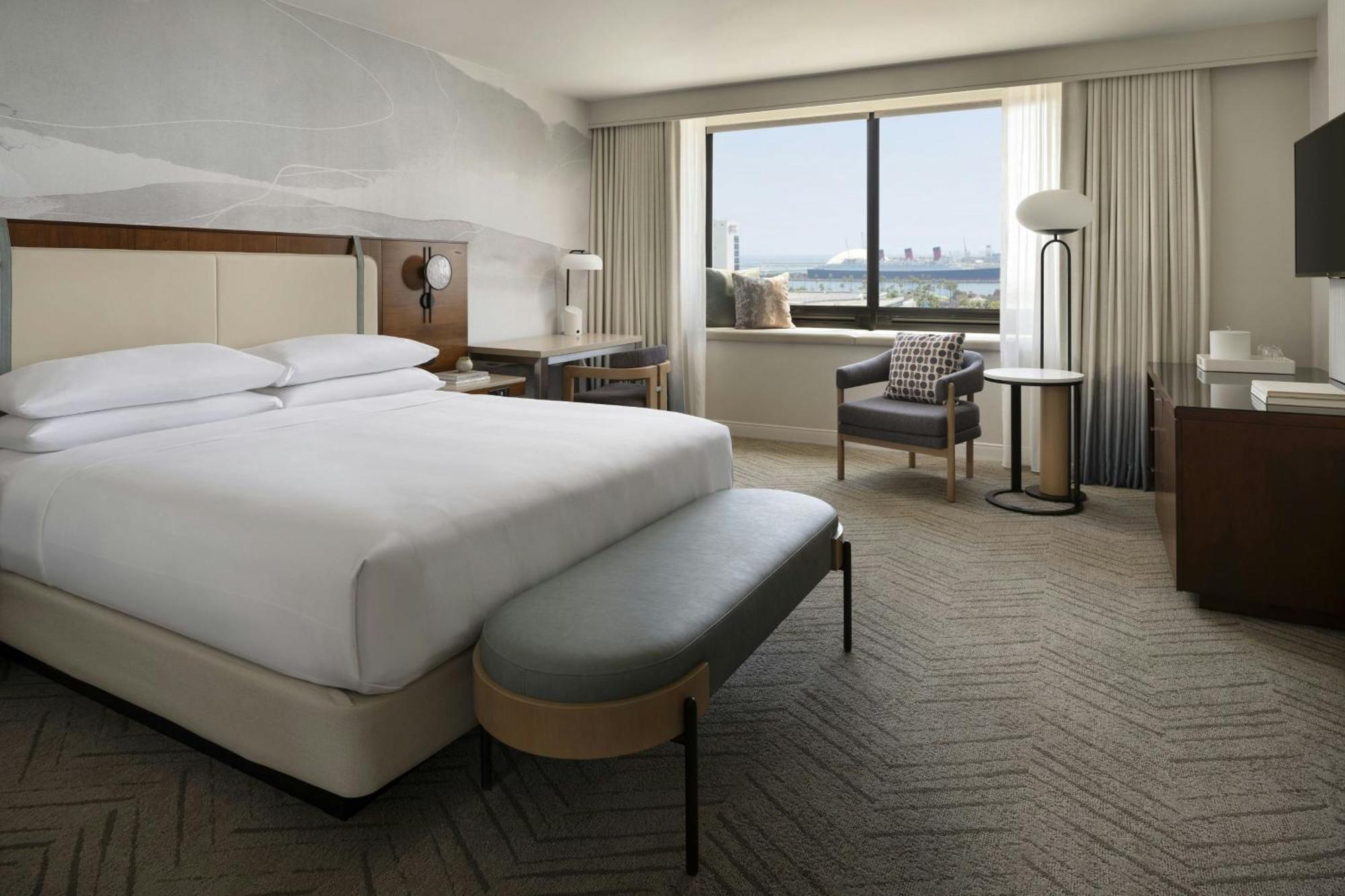 Marriott Long Beach Downtown Exterior photo